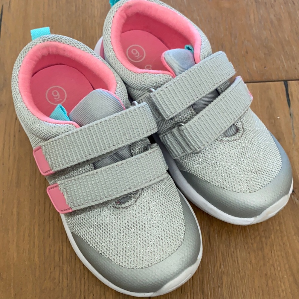 Toddler shoes
